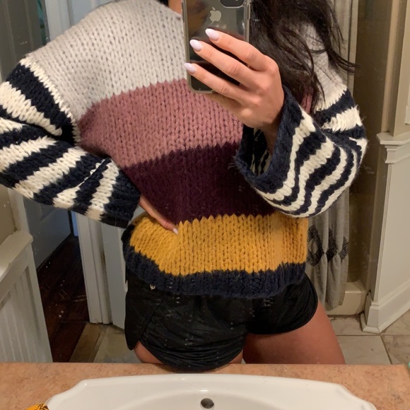 Blank NYC sweater - Picture 5 of 5